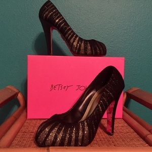 Lightly Worn Betsey Johnson Pumps